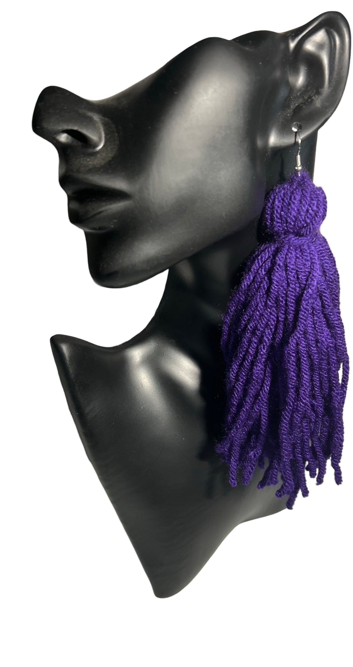 Knotted Yarn Tassel